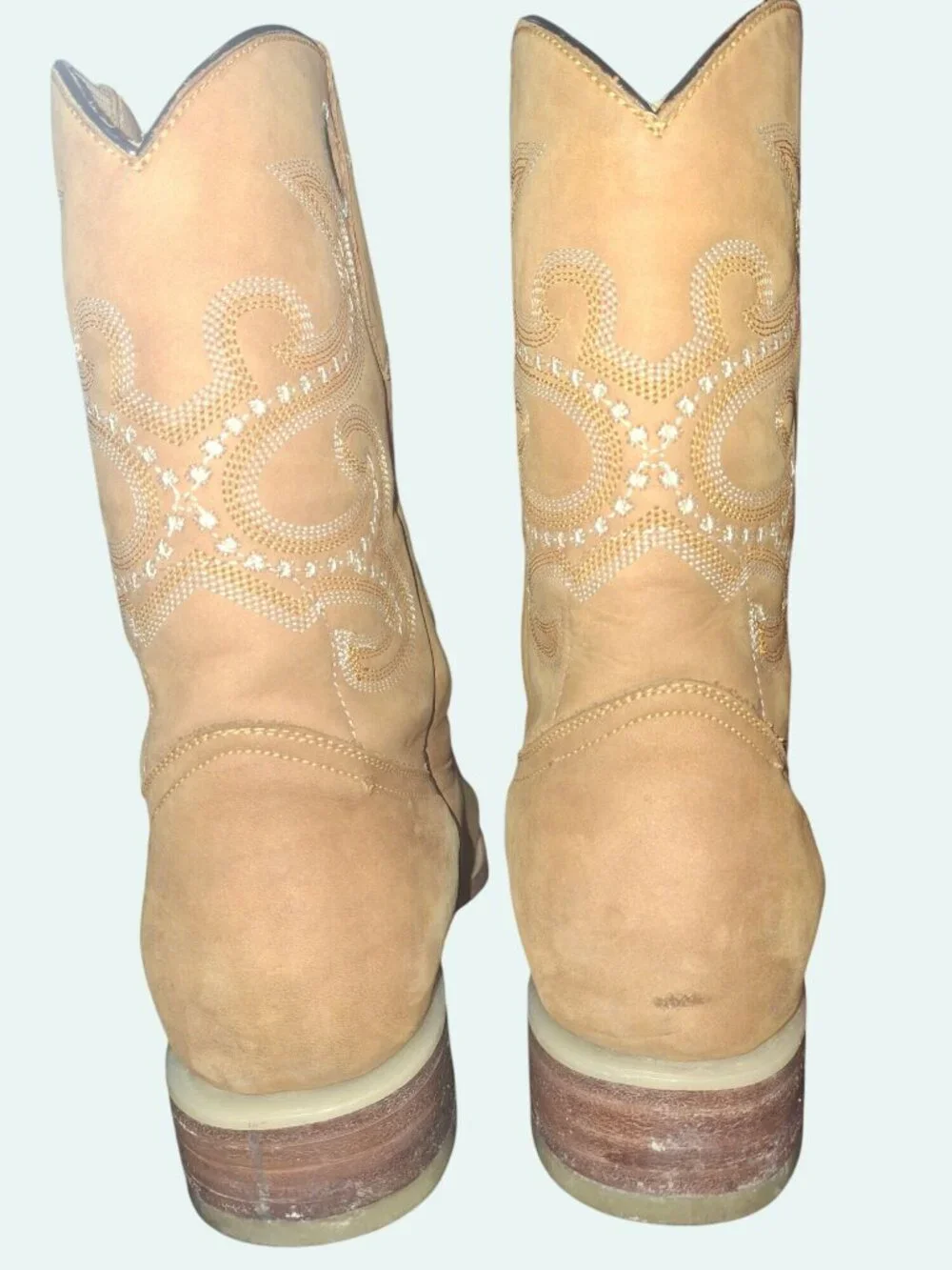 Rayas crafted durable